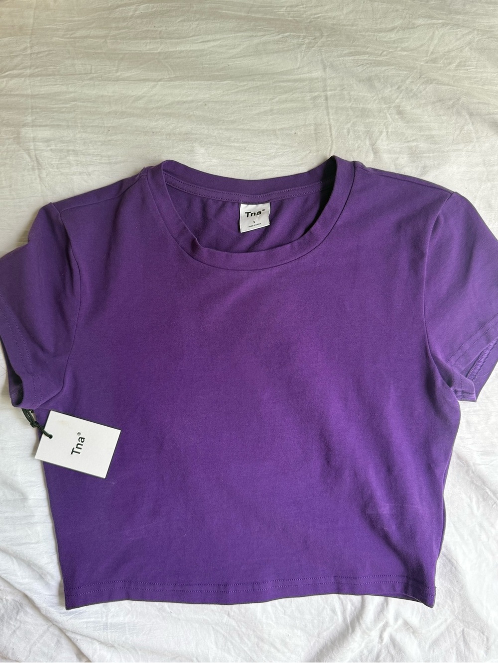 NWT TNA Cropped baby tee